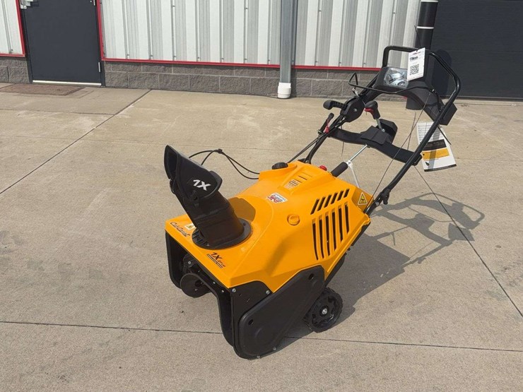 2022-cub-cadet-1x-21-lhp-snowblower-image-1
