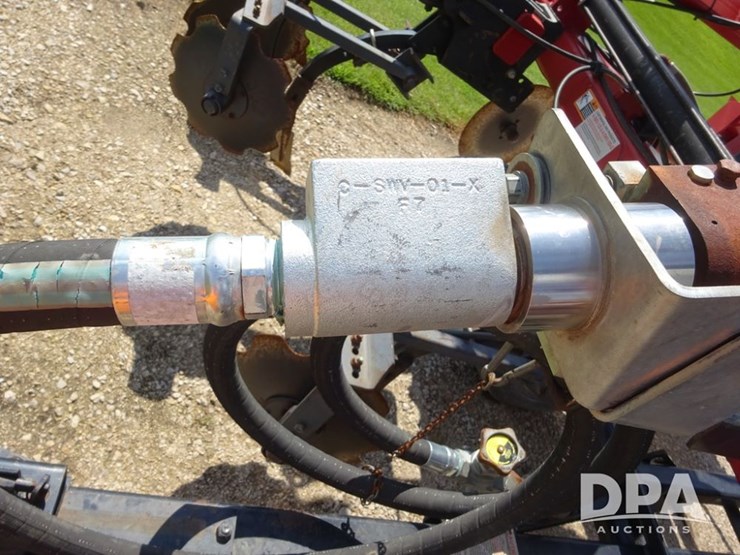 case-ih-5300-image-65