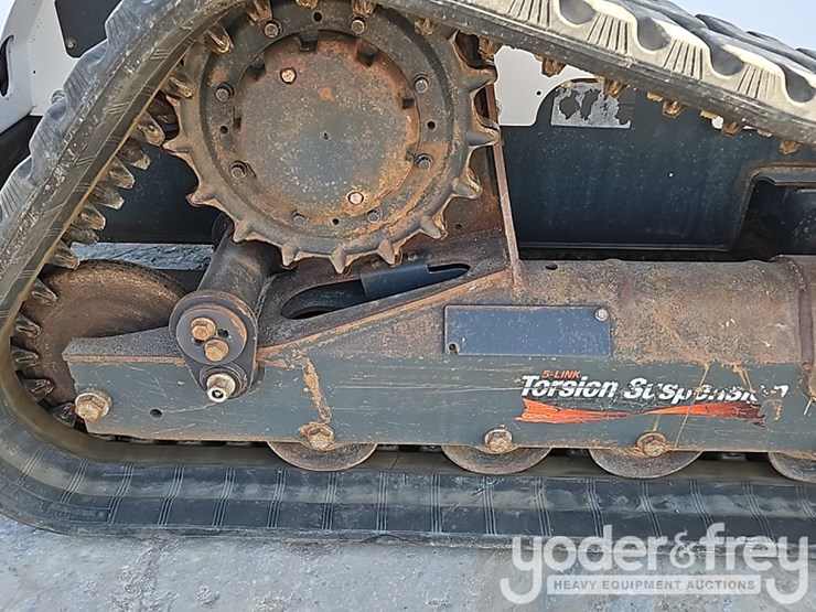 2022-bobcat-t870-image-9