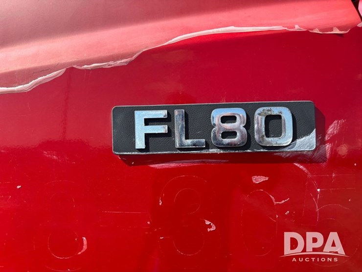 1995-freightliner-fl80-image-30