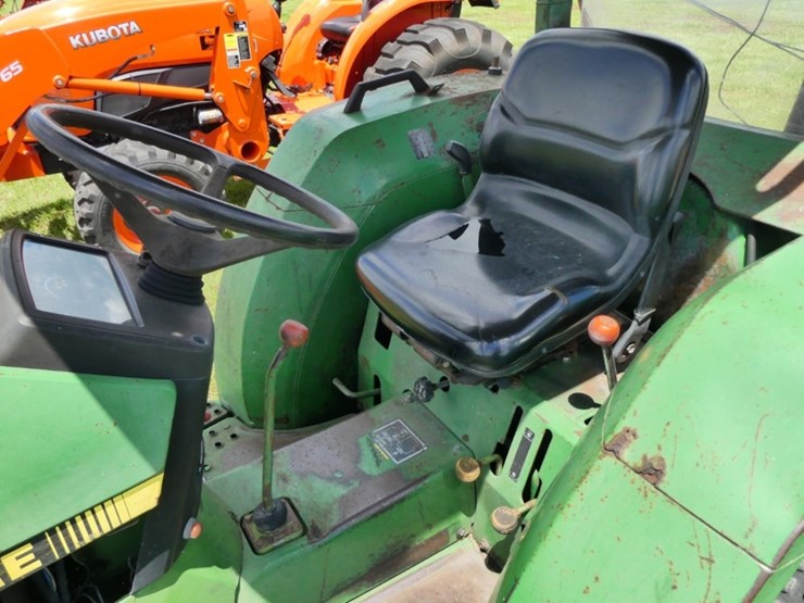 john-deere-870-image-10