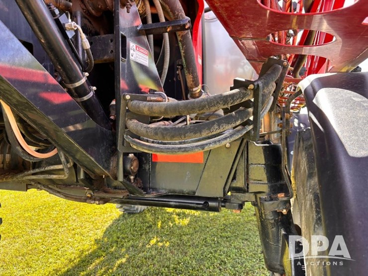 2019-case-ih-patriot-4440-image-59