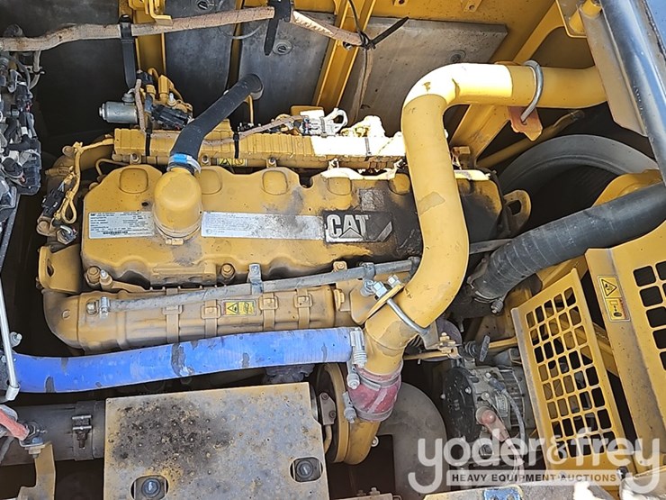 2017-caterpillar-336fl-image-39