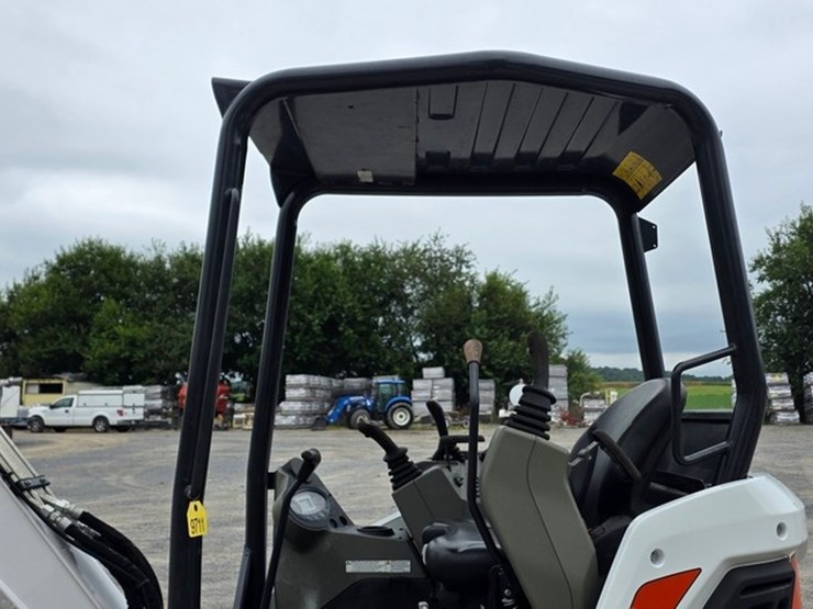 2019-bobcat-e35i-image-16