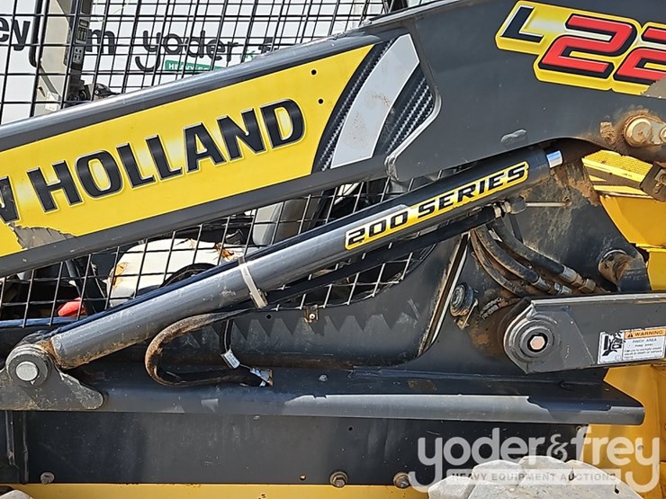 2018-new-holland-l228-image-14