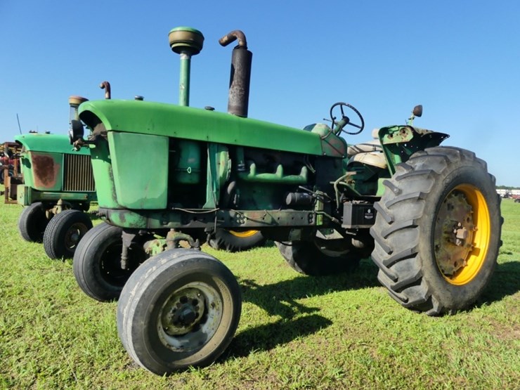 john-deere-4020-image-1