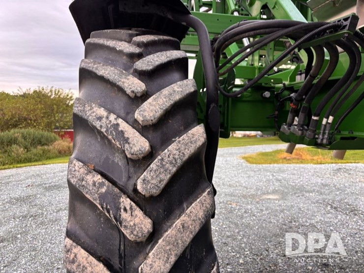 2023-john-deere-612r-image-65