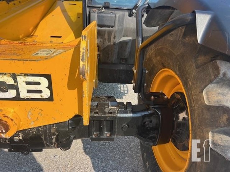 2016-jcb-507-42-image-17