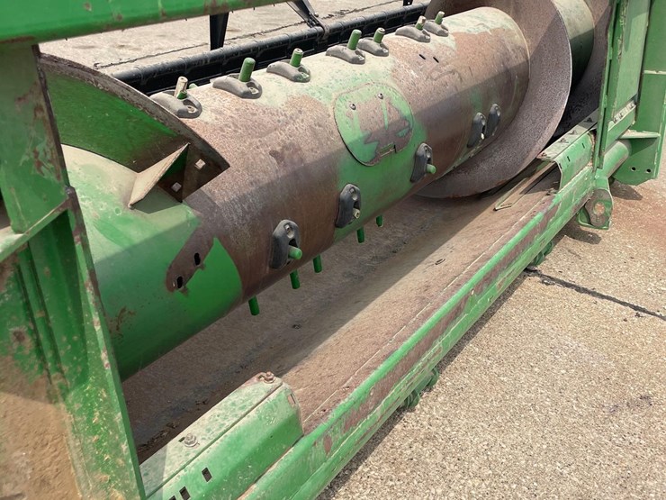 2011-john-deere-635f-image-29