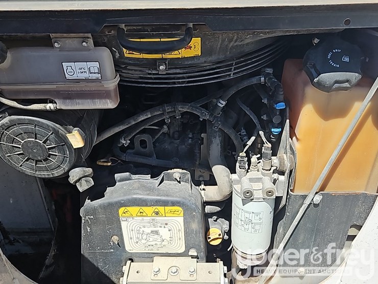 2021-bobcat-t62-image-22