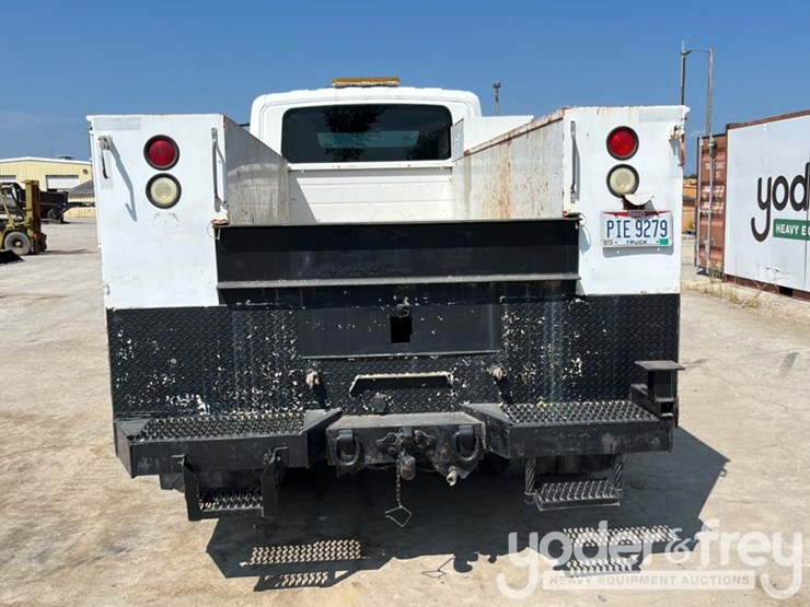 2003-international-durastar-4300-image-16