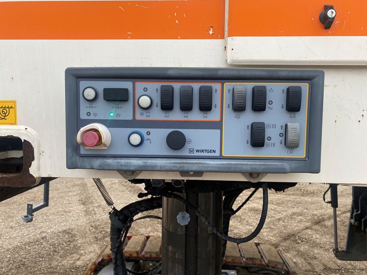 2018-wirtgen-w210i-image-8
