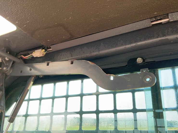2015-kubota-svl90-2-image-53