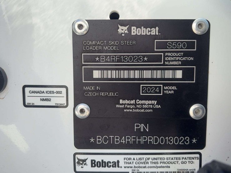 2024-bobcat-s590-image-21