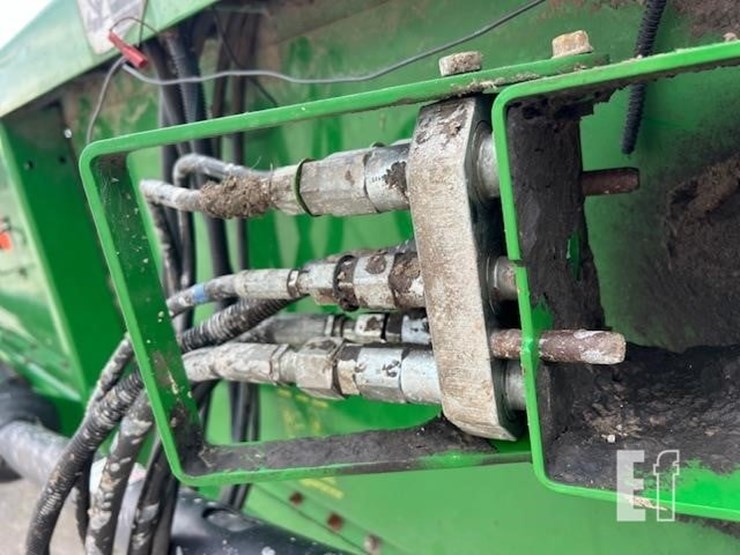 2009-john-deere-635f-image-29