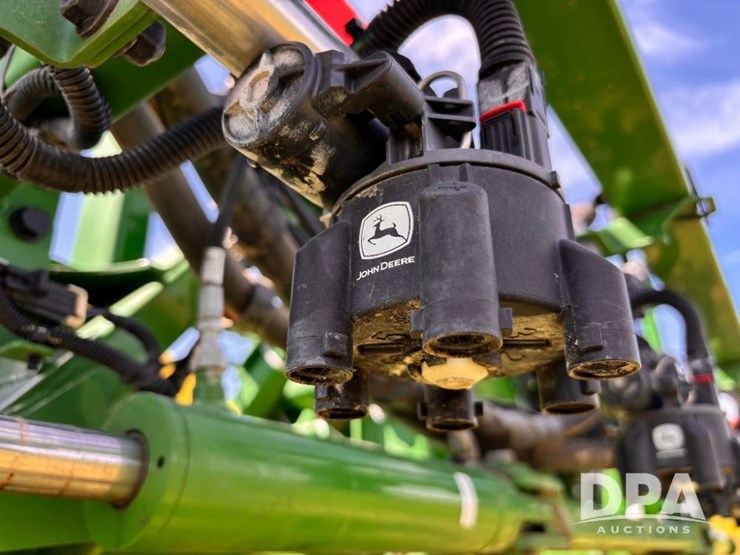 2020-john-deere-r4023-image-93