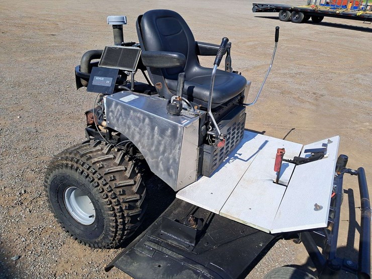dixie-industrial-xw-chopper-zero-turn-mower-image-7