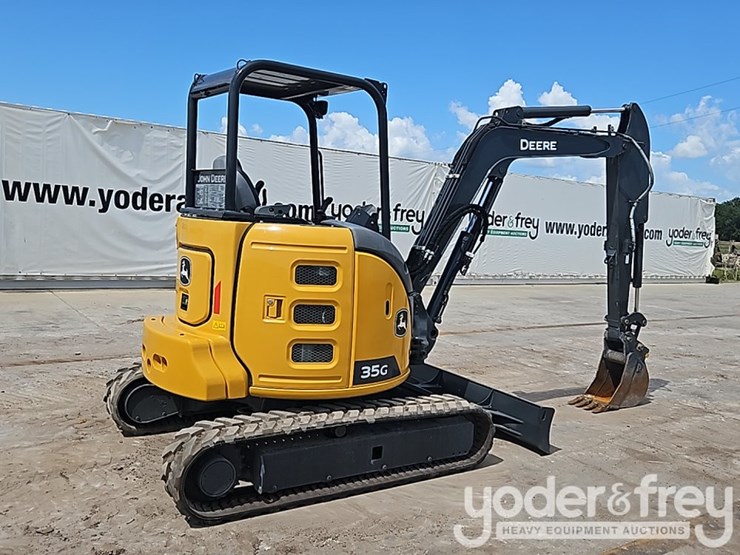 2023-deere-35g-image-5