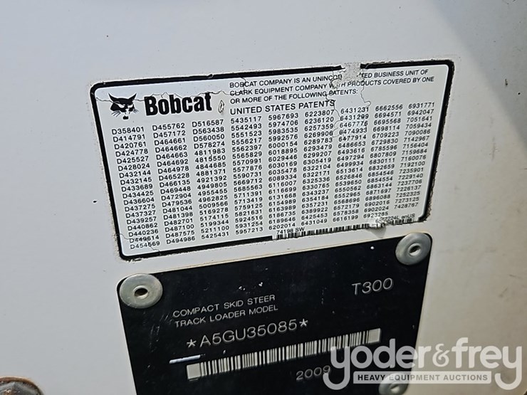 2009-bobcat-t300-image-31