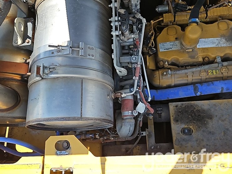 2017-caterpillar-336fl-image-37