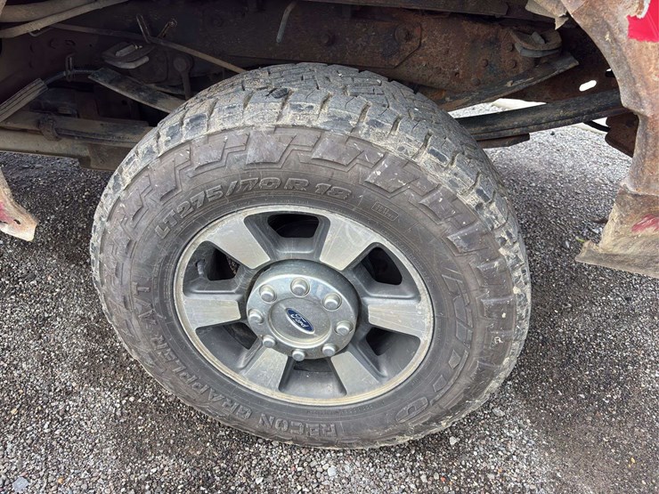 2011-ford-f350-image-5