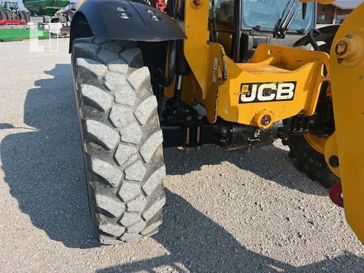 2016-jcb-507-42-image-18