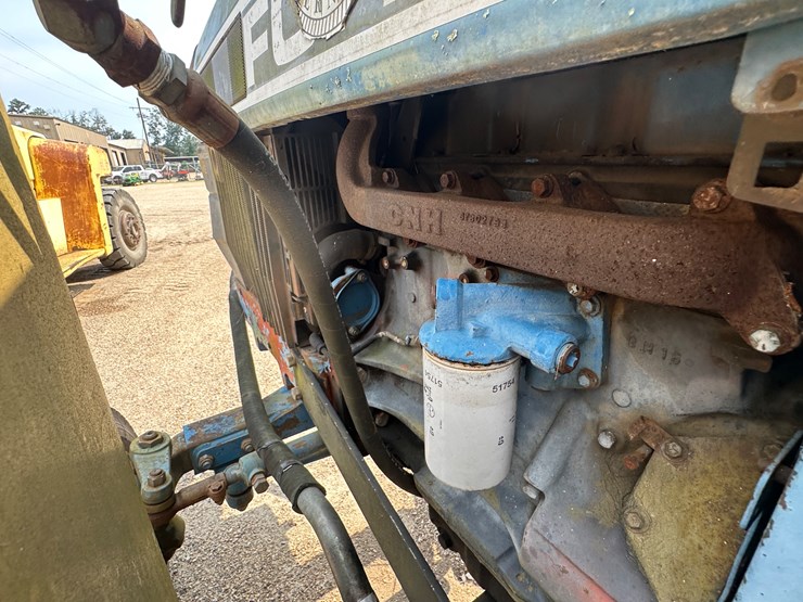 ford-6640-image-16