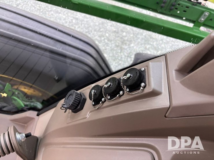 2023-john-deere-612r-image-123
