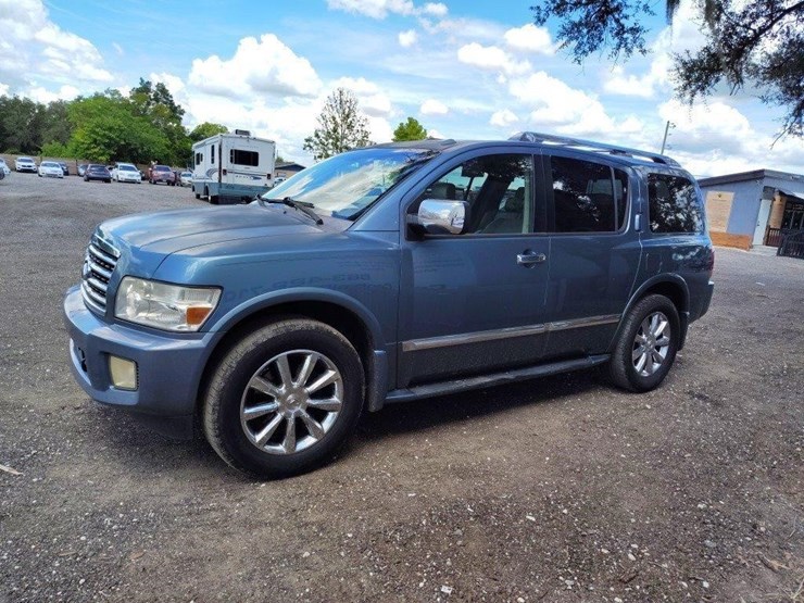 2008-infiniti-qx56-image-3
