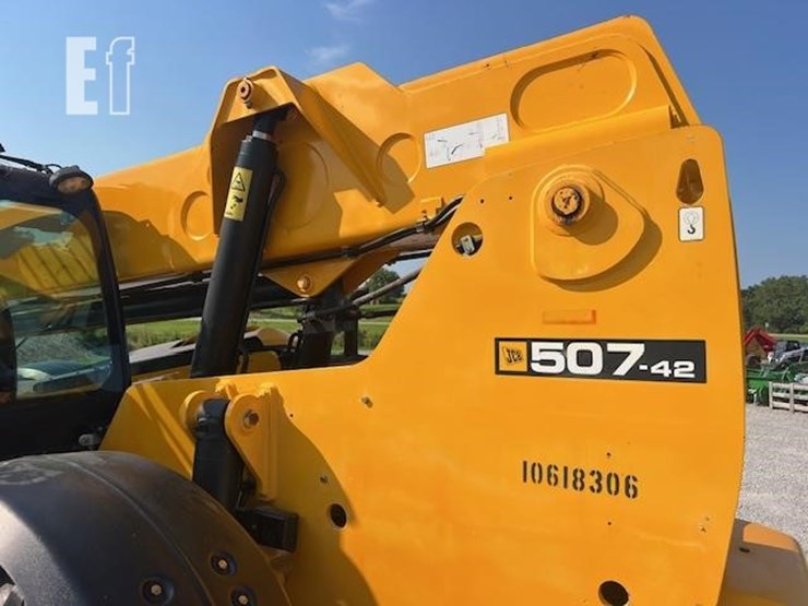 2016-jcb-507-42-image-26