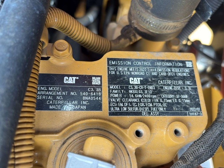 2022-caterpillar-906m-image-19