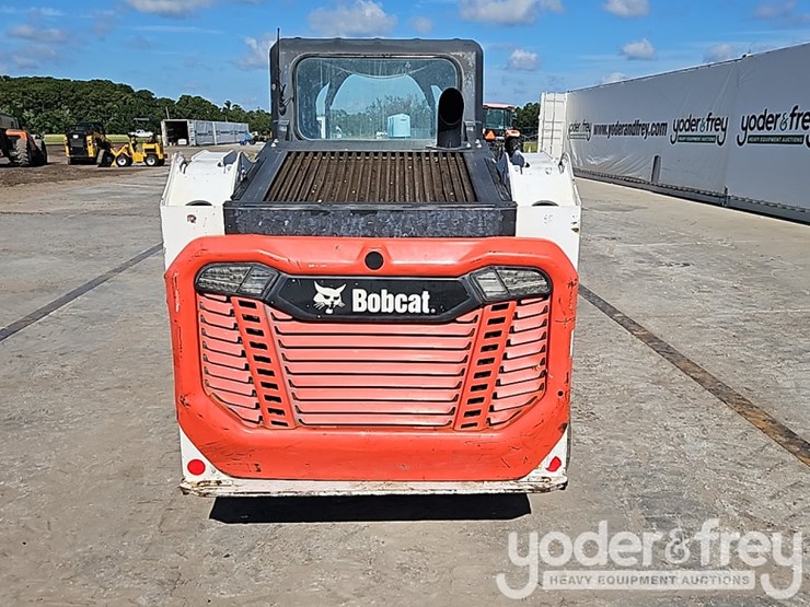 2021-bobcat-t62-image-21