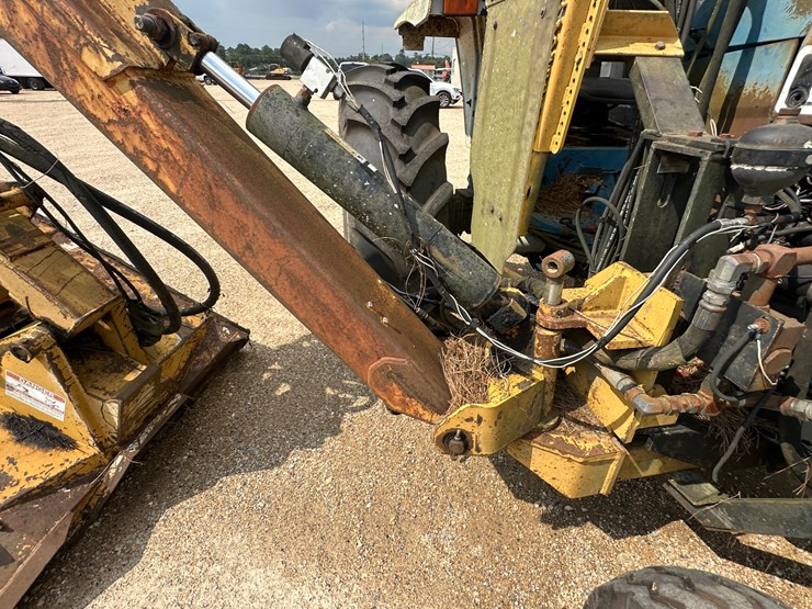 ford-6640-image-40