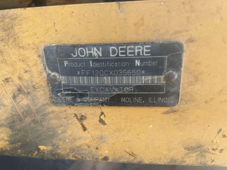 2006-deere-120c-image-41