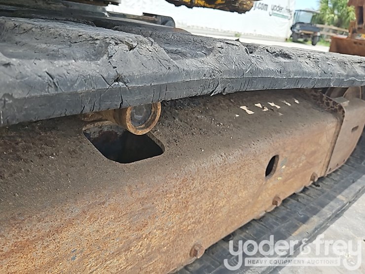 2017-kobelco-sk45sr-image-10