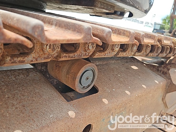 2019-bobcat-e35-image-10