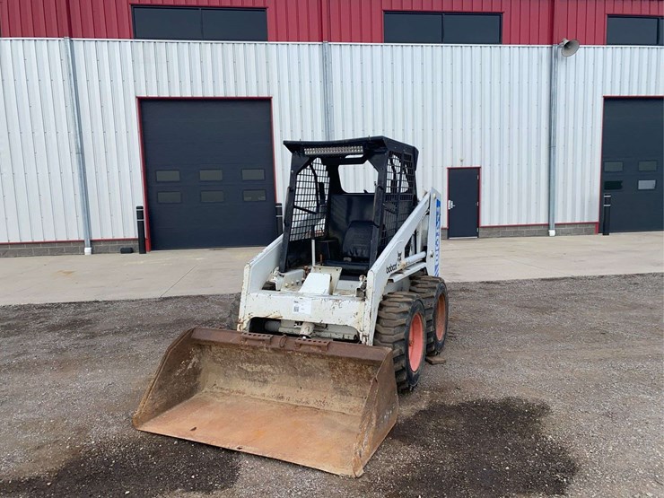 bobcat-743b-image-2