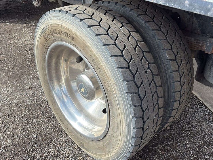 2006-ford-lcf-image-5