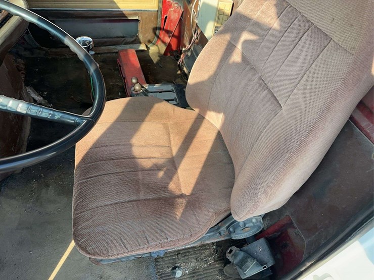 1982-ford-lt9000-image-41