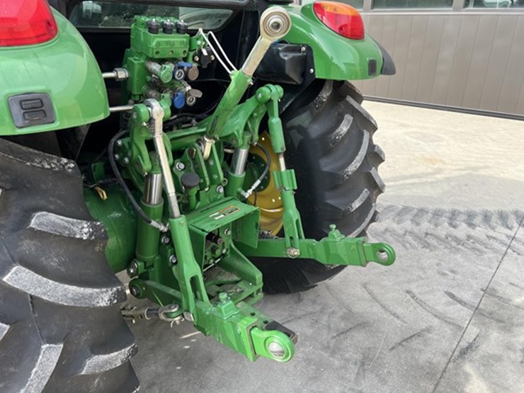 2012-john-deere-5115m-image-8