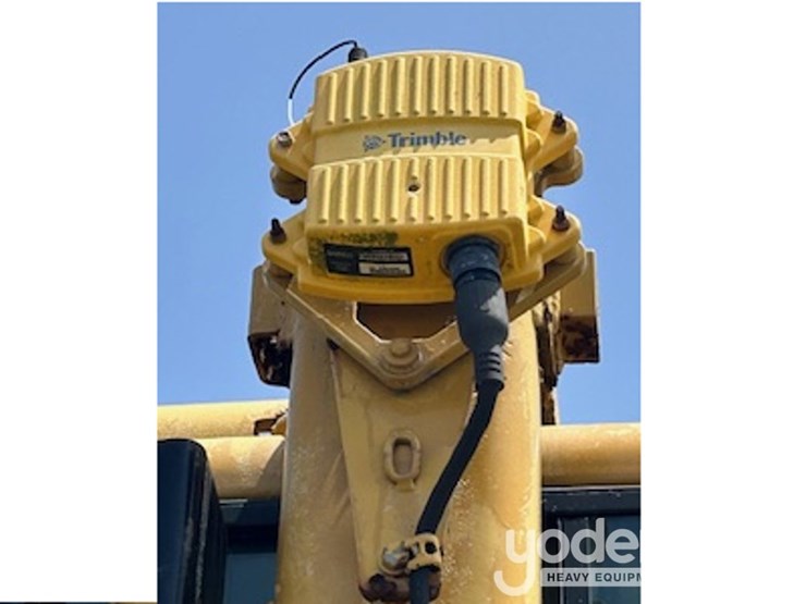 2005-caterpillar-d5n-image-6