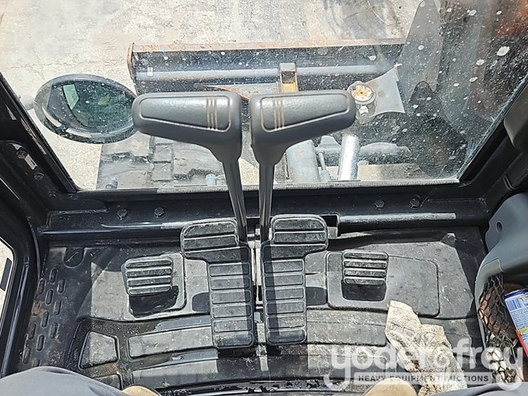 2022-doosan-dx85r-3-image-39