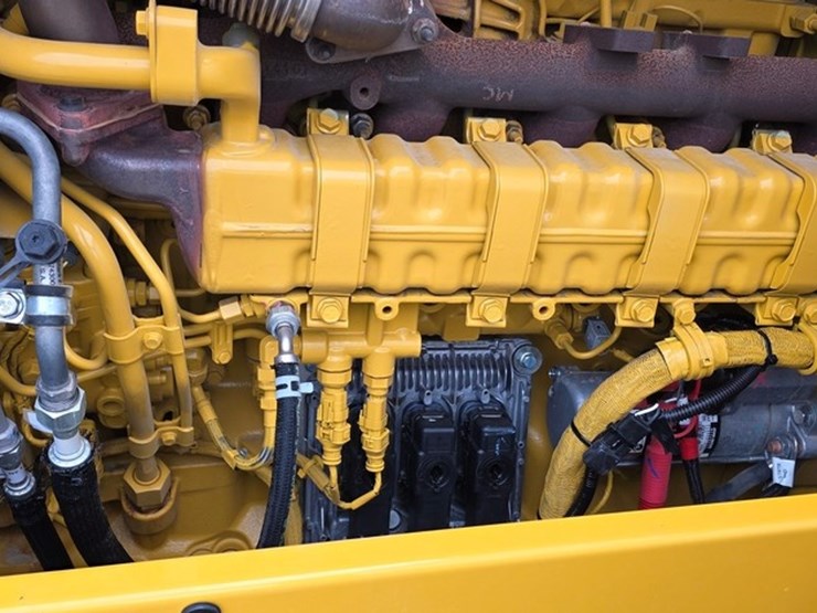 2021-deere-524l-image-51