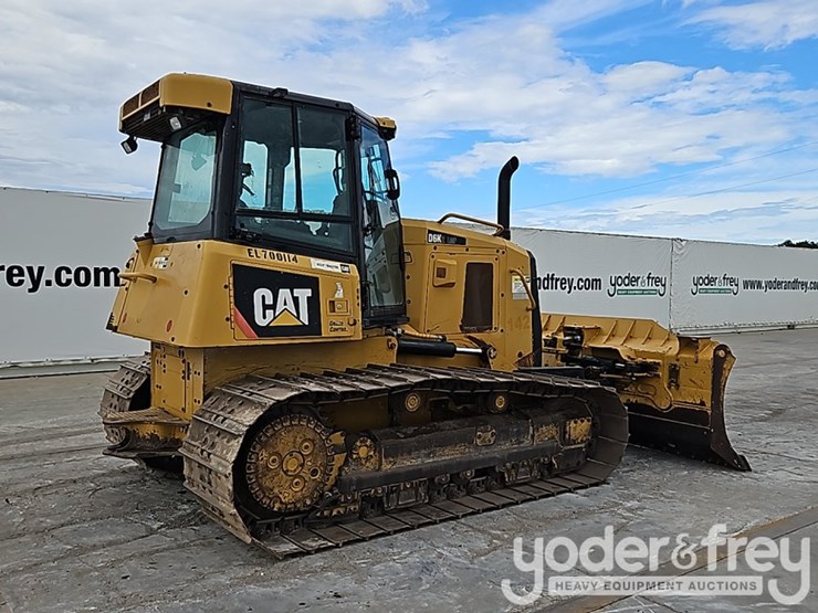2016-caterpillar-d6k2-lgp-image-5