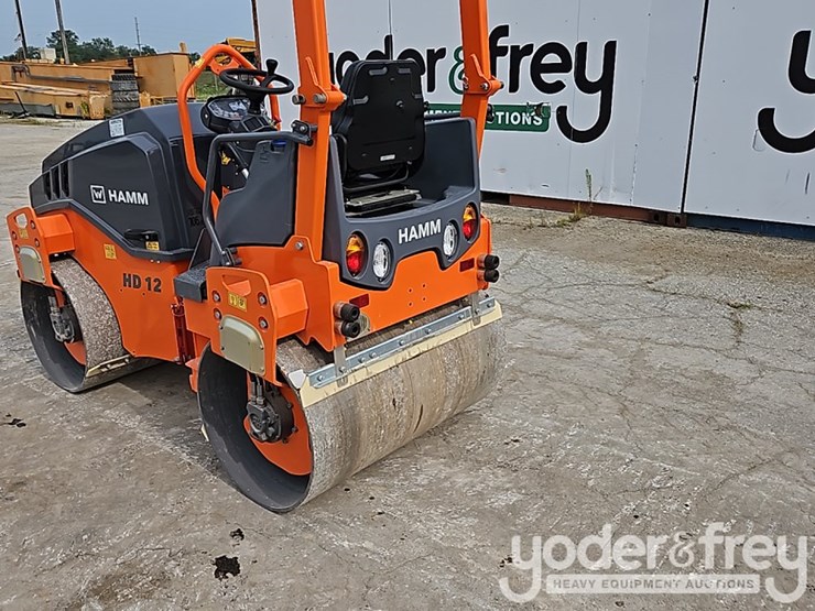 2025-hamm-hd12vv-image-3
