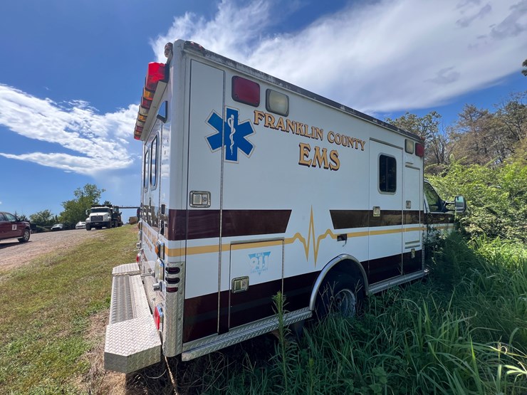 ford-e450-image-2