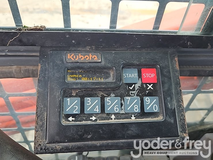 2021-kubota-svl75-2-image-32