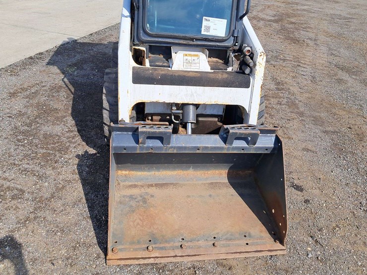 2016-bobcat-s70-image-9