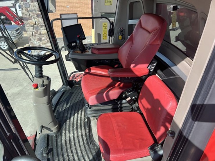 2022-case-ih-8250-image-40