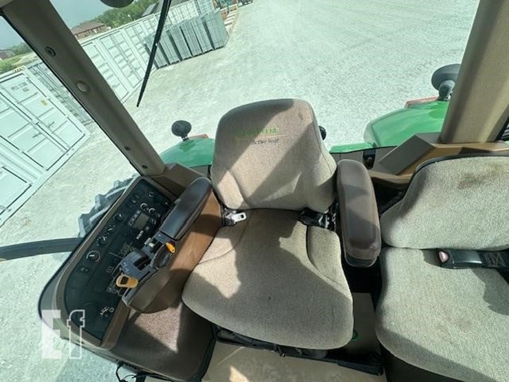2006-john-deere-8330-image-18